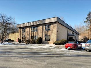 22 Commerce Rd, Newtown, CT 06470