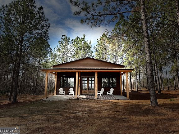 3rd image of 181 Stuckey Church Rd