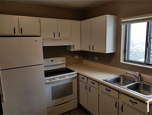 1st image of 1160 Cedar St APT 3B