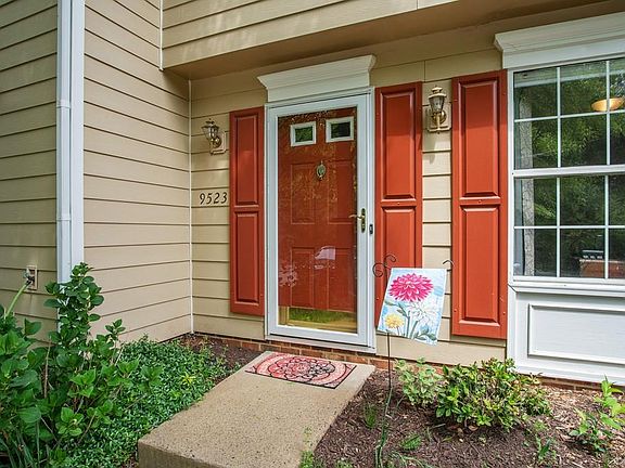 2nd image of 9523 Kimberly Lynn Cir