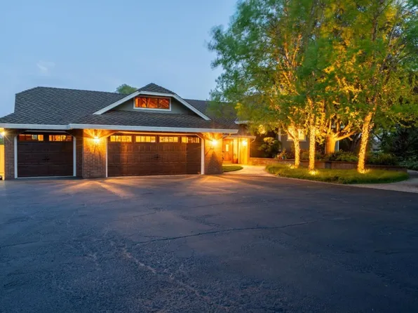 9900 Walter Welsher Ct, Gilroy, CA 95020