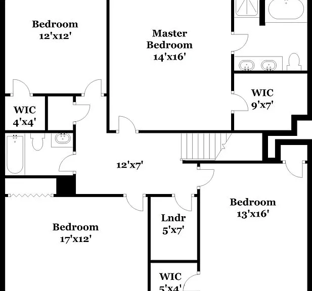 340 Meadows Ln — Photo 3