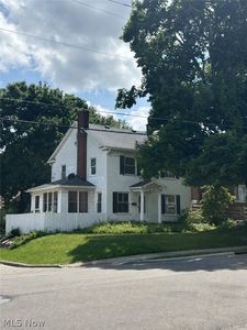 534 E Maple St, North Canton, OH, 44720