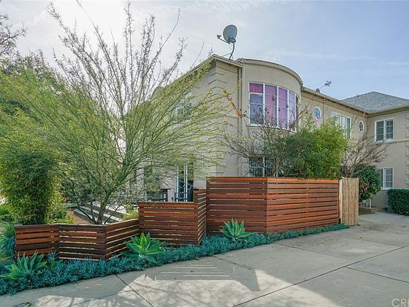 2nd image of 4309 1/2 Tujunga Ave #1/2