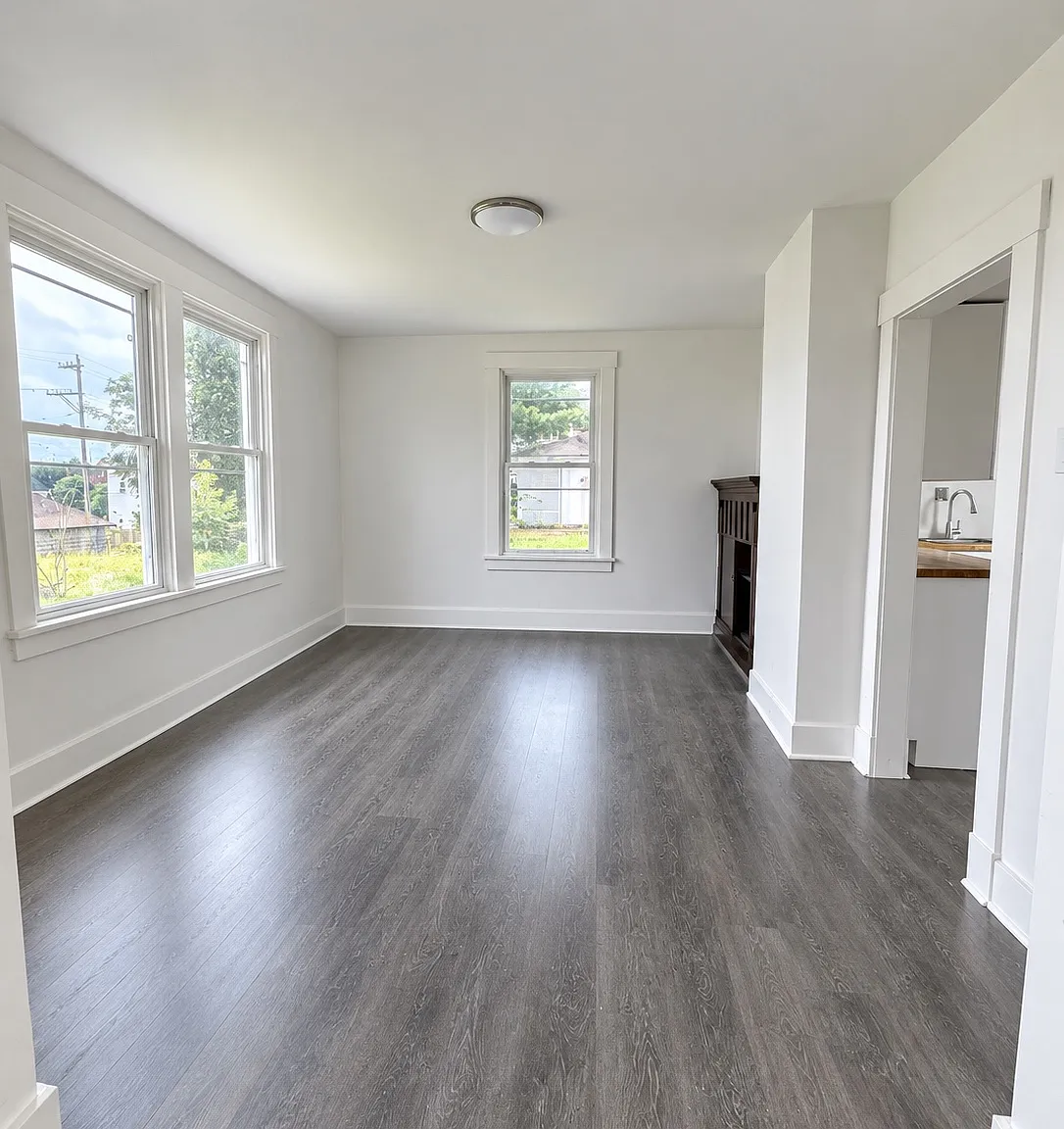 4 bed, 1320 sqft, $1,600 — Photo 3