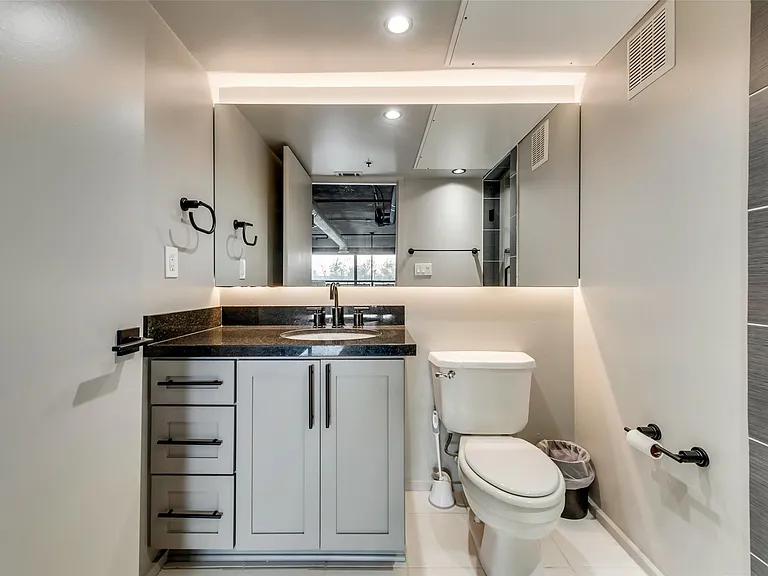3110 Thomas Ave #309 — Photo 15