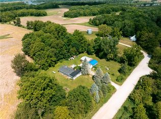 3026 220th Ave, Hartford, IA 50118
