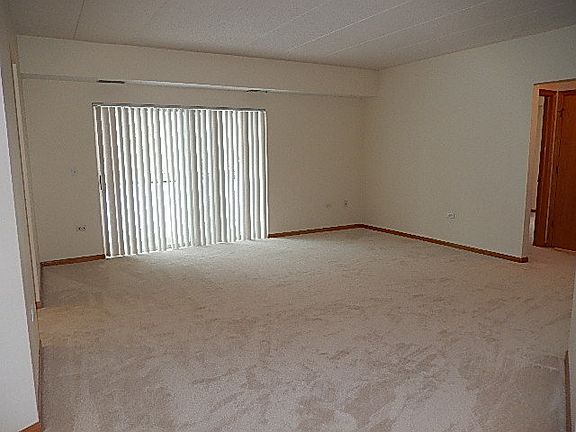 5th image of 5331 Mint Julip Dr #102