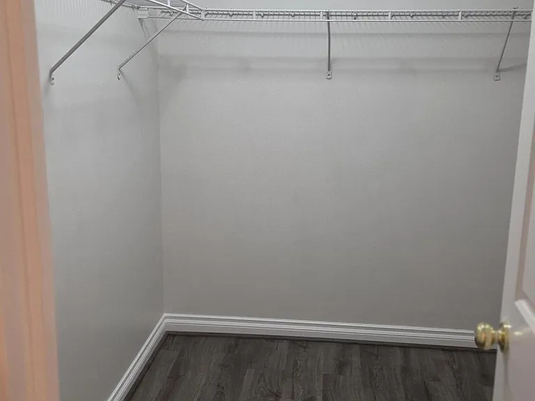 5722 Wellesley Ln — Photo 24