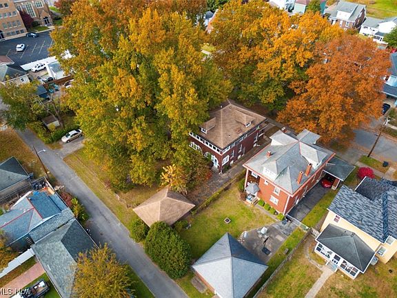 3rd image of 1428 Washington Ave