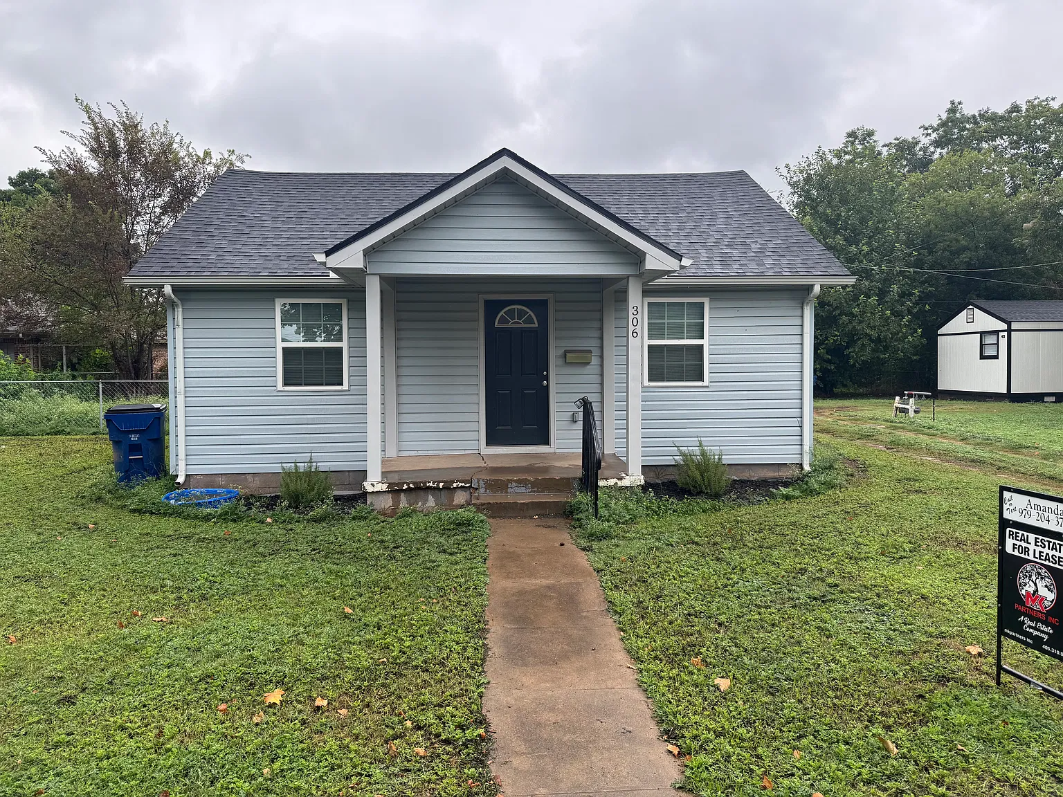 2 bed, 672 sqft, $900 — Photo 1