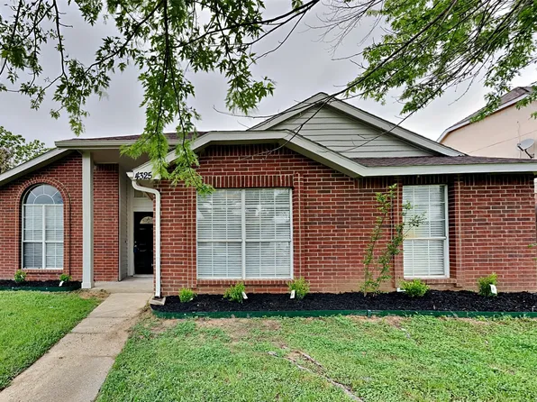 4325 Perrine Pl, Grand Prairie, TX 75052