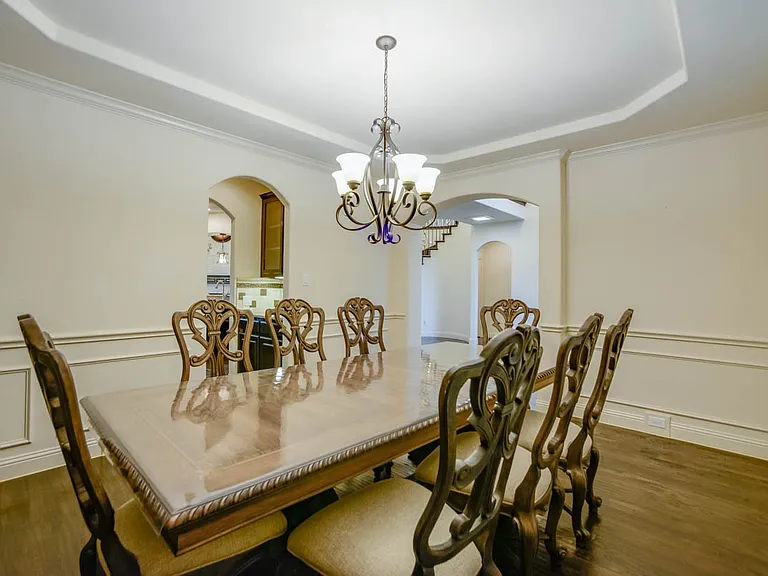13083 Montfair Blvd — Photo 22