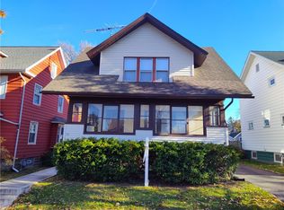 72 Middlesex Rd, Rochester, NY 14610