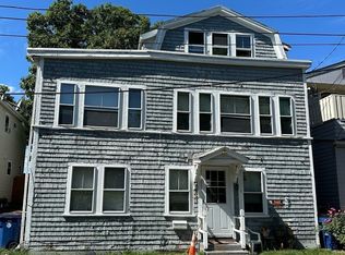 11 Beverly St, Revere, MA 02151