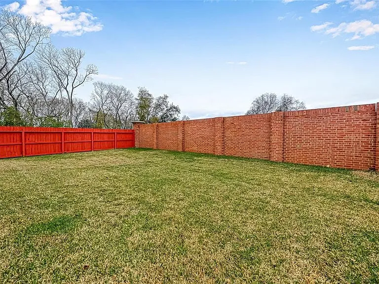 10738 Bridgeport Path Ct — Photo 30