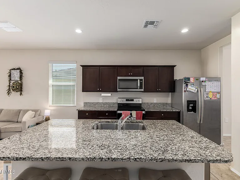 4189 S 243rd Dr — Photo 7