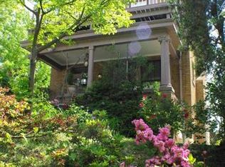 2351 R St SE, Washington, DC 20020