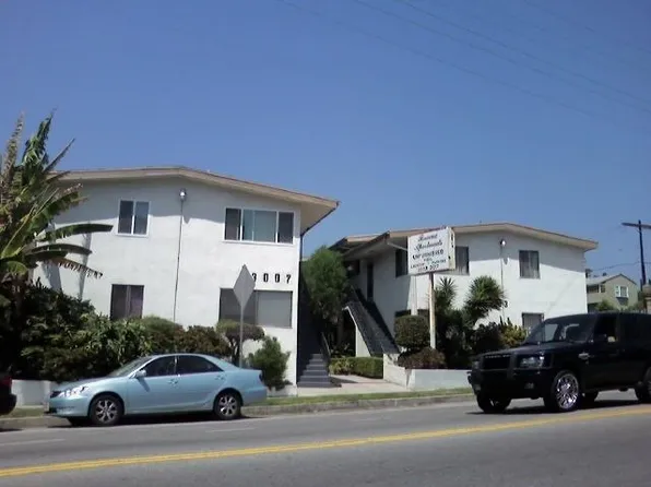 3003 Rowena Ave #8A, Los Angeles, CA 90039