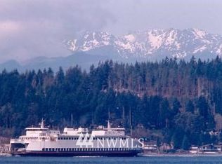 1613 Fort Ward Hl NE, Bainbridge Island, WA 98110