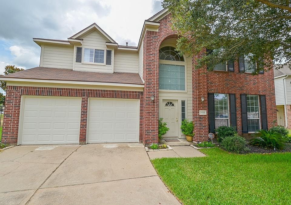 1st image of 19018 Elm Hill Ct