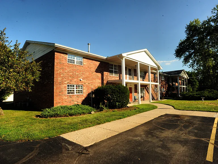 Village West Apartments — Photo 19