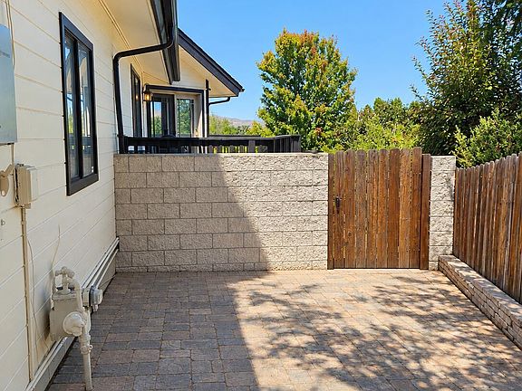 4th image of 2990 Rustic Manor Cir