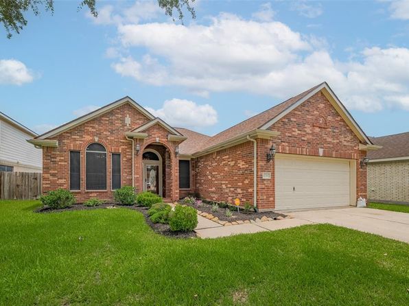 17215 Stratford Green Dr