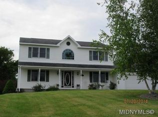 526 Bretts Way, Whitesboro, NY 13492