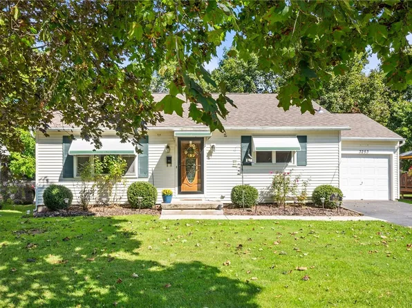 3253 East Ave, Caledonia, NY 14423