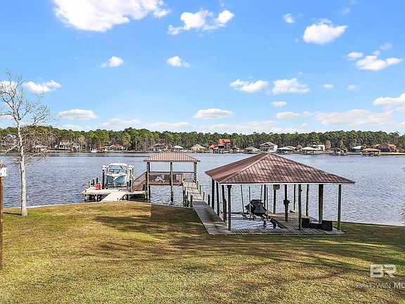 5th image of 8490 Bay View Dr