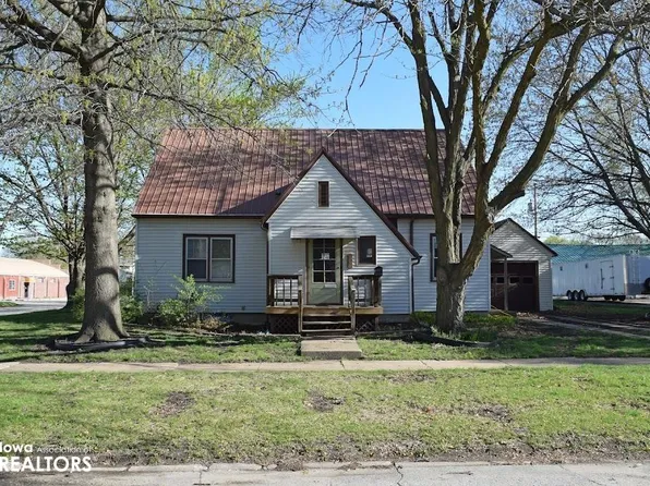 407 W Washington Ave, Fairfield, IA 52556