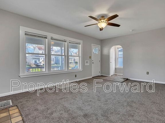 4th image of 1185 22nd Ave