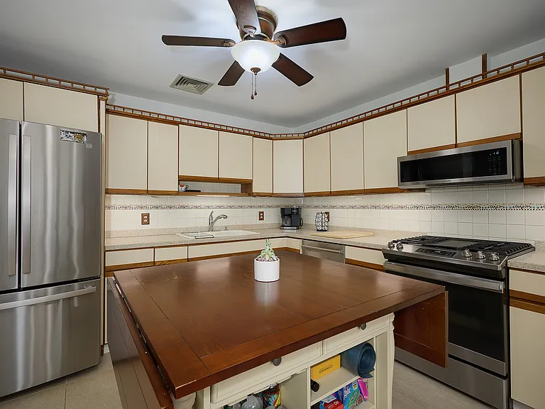 34 Maple Brook Rd — Photo 8