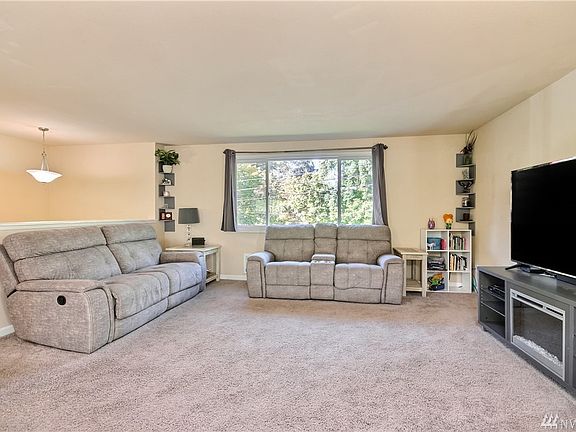 4th image of 6415 S Sheridan Ave