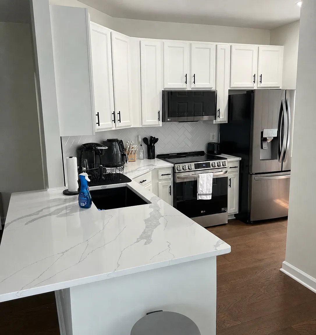 2 bed, 1156 sqft, $2,900 — Photo 2