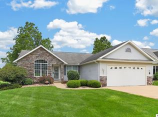 870 Fairway Dr, Howard, OH 43028