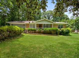 5560 Bush Rd, Atlanta, GA 30349