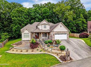 7604 Rose Briar Ct, Knoxville, TN 37938