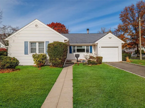 519 Emerson Avenue, Baldwin, NY 11510