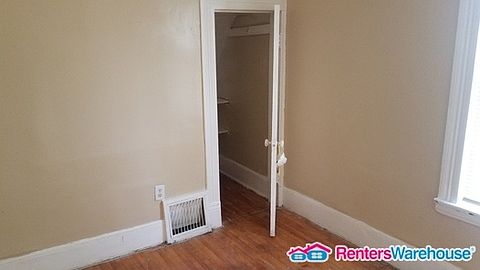5th image of 2102 Willow Ave N