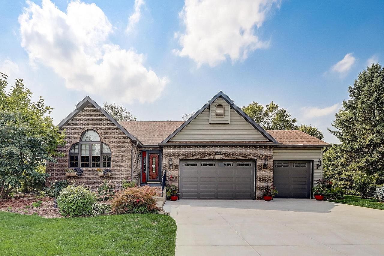 1950 Wallinford Circle, Sun Prairie, WI 53590 Zillow