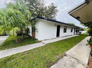 19-21 SE 4th Ter, Dania, FL 33004