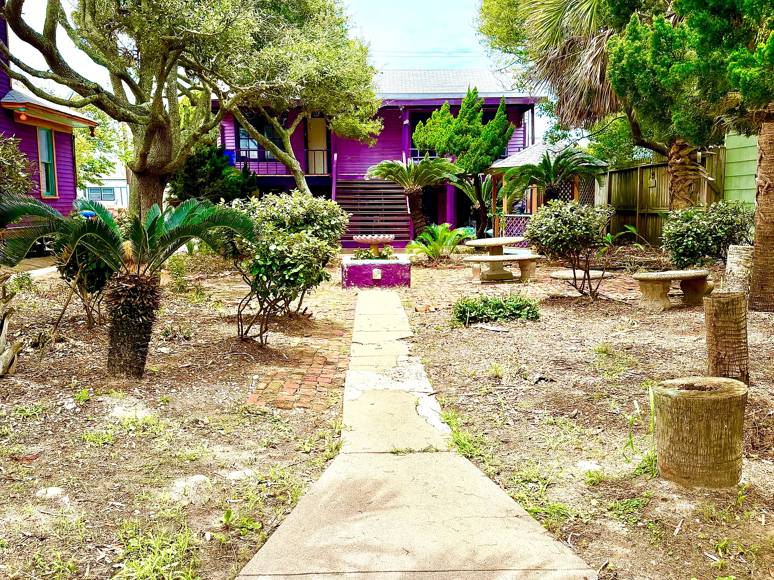 Studio, 650 sqft, $1,100 — Photo 2