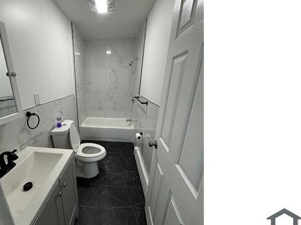 413 E Main St APT 2
