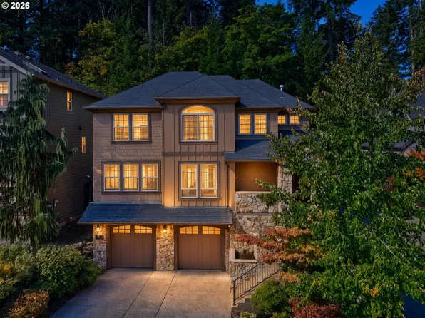 18233 SW Santoro Dr, Beaverton, OR 97007