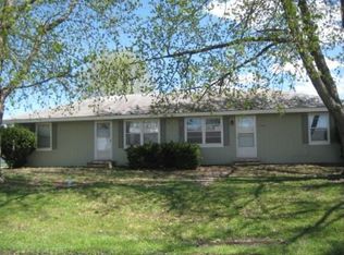 311 Spruce St, Garden City, MO 64747