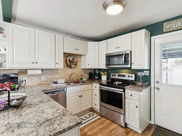 1409 Cedarcrest Dr, Garland, TX 75042