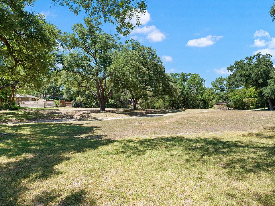 651 Terrell Rd, Terrell Hills, TX 78209 Zillow