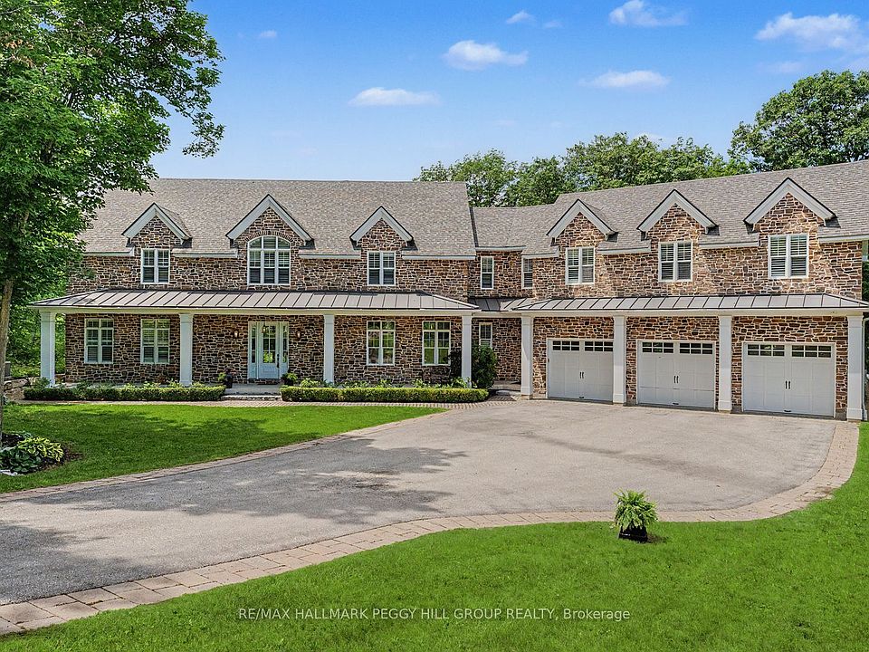 1st image of 16 Heron Blvd